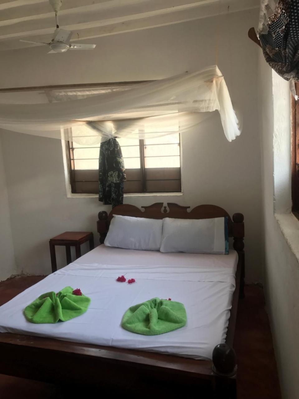 Moringe Home Stay - Village House Jambiani  Buitenkant foto