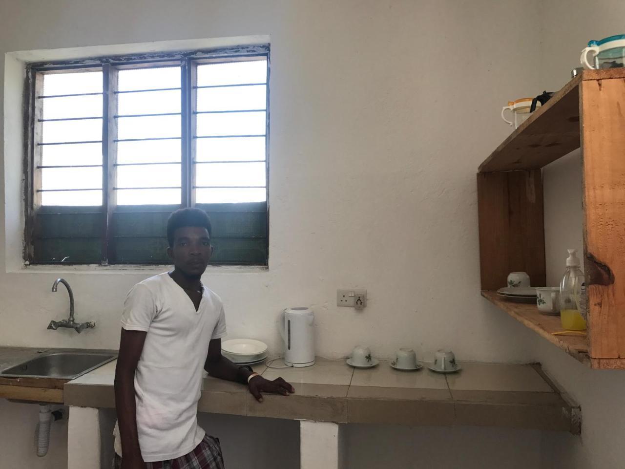 Moringe Home Stay - Village House Jambiani  Buitenkant foto